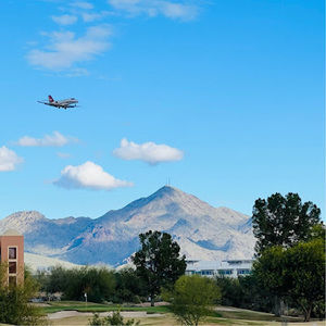 Meet your Posher, Tanner